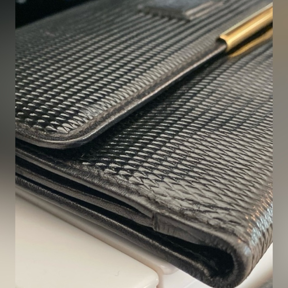 Authentic GUCCI GG Diamanté Wallet With Box - Clean Beautiful - Picture 14 of 16